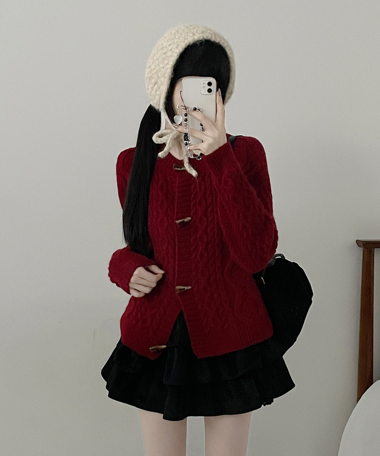허밍꽈배기떡볶이더플세미크롭니트가디건 레드