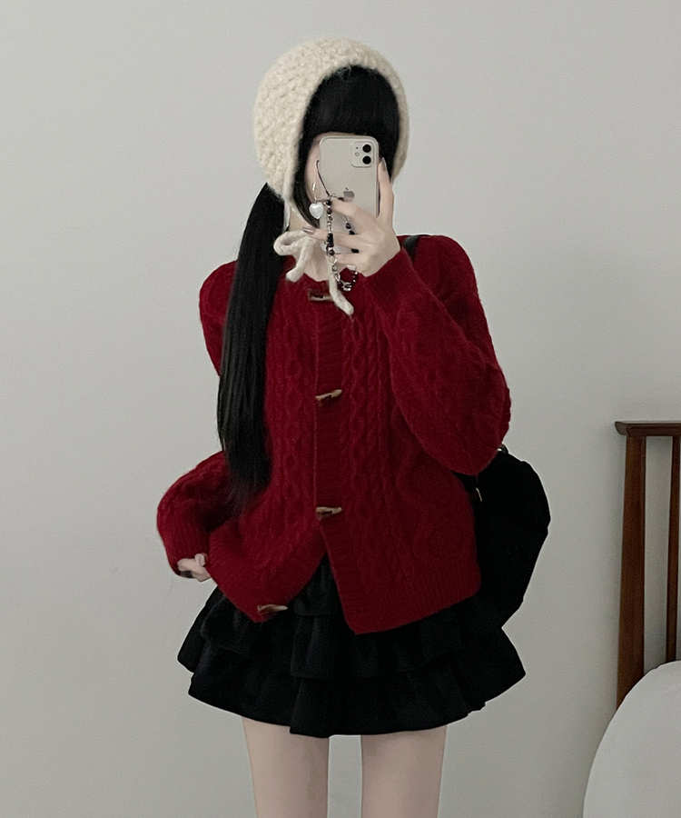 허밍꽈배기떡볶이더플세미크롭니트가디건 레드