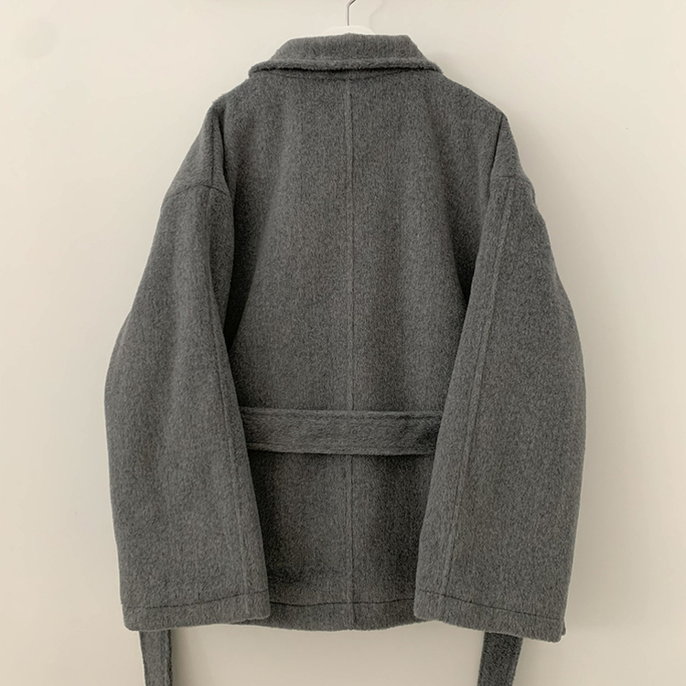 연말룩추천하이넥 단추 허리벨트끈 누빔 하프 로브 반코트 박시핏 자켓