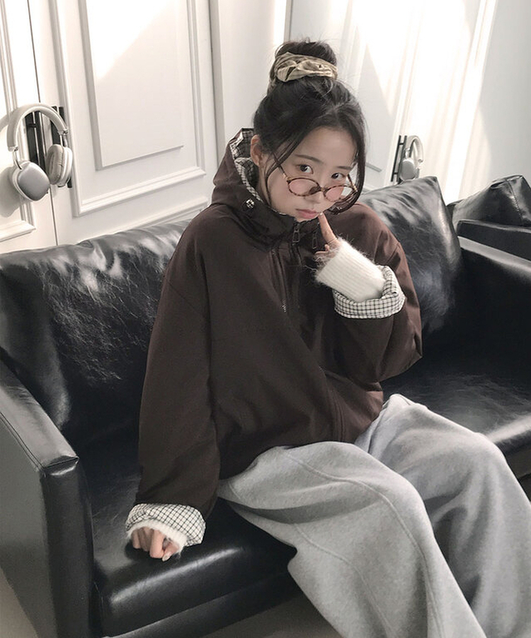 누빔안감 토키 하이넥 체크배색 누빔안감 루즈핏 후드 패딩 브라운