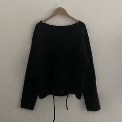 메리 리본 울 보트넥 스트링 루즈핏 니트가디건