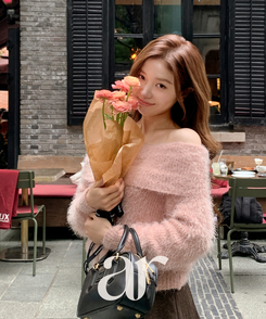 (ショールラインポイント♥ / ふわふわ / 華奢フィット)   ソルニードル ファー オフショルダーニット   PINK