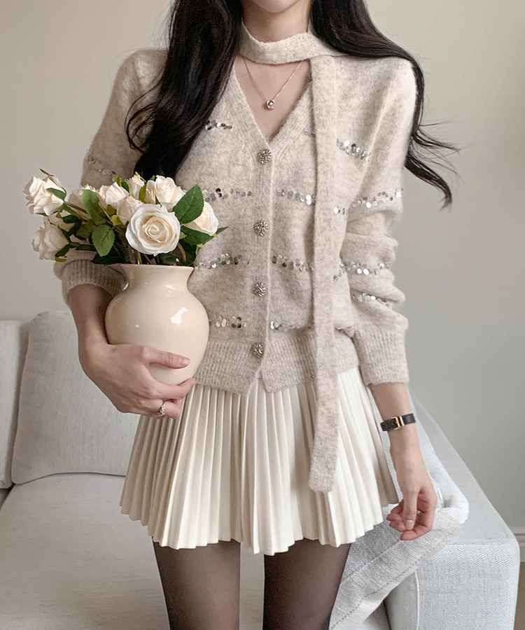 럭스 스팽글 머플러 가디건 플리츠 스커트 세트 아이보리