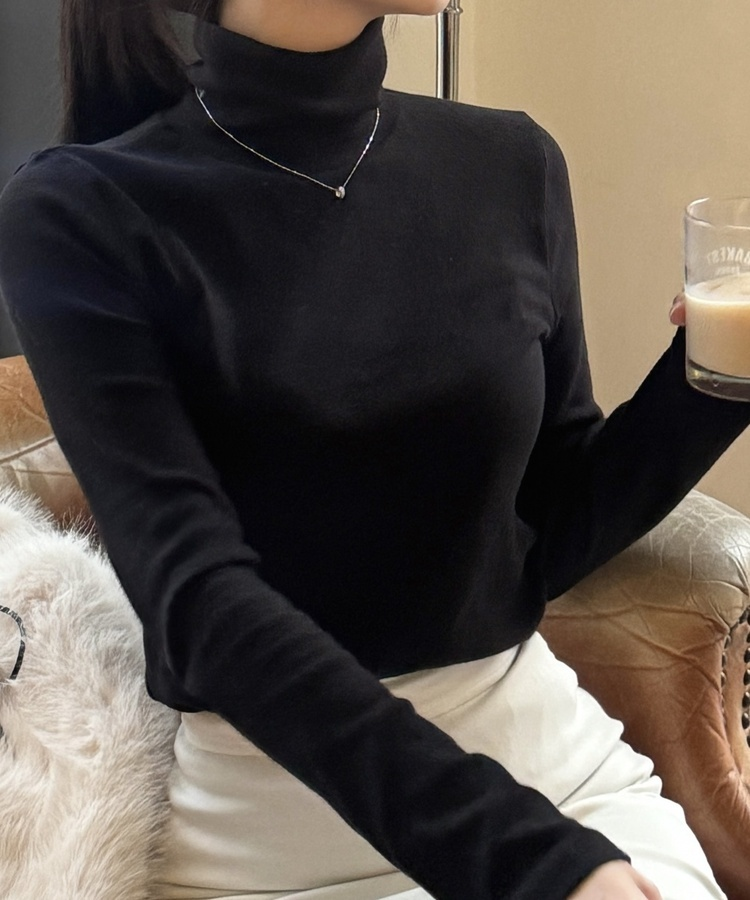 앙고라 골지 목폴라 티셔츠 블랙