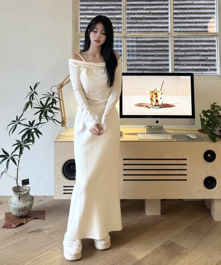 ドレープ長袖Tシャツ IVORY