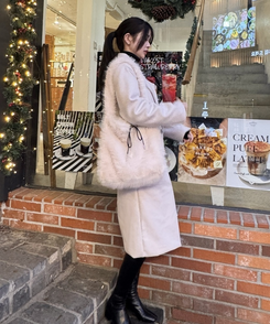 심플 누빔 퀄팅 롱 코트 아이보리