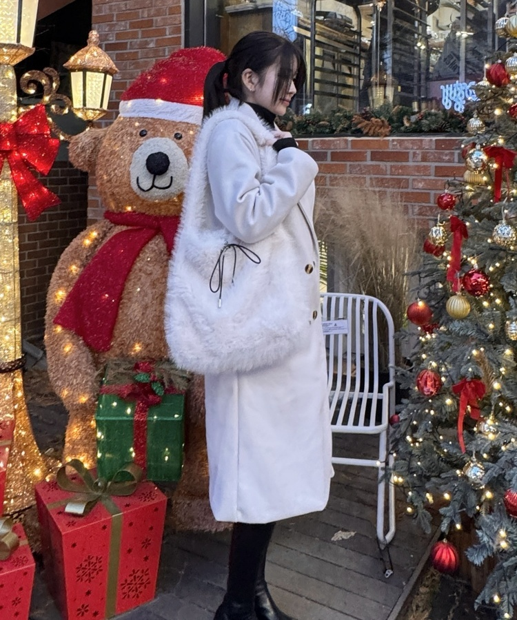 심플 누빔 퀄팅 롱 코트 아이보리