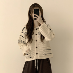 귀여움 보장하는 퍼지 노르딕 버튼 카라 겨울 오버핏 포켓 니트 가디건  베이지