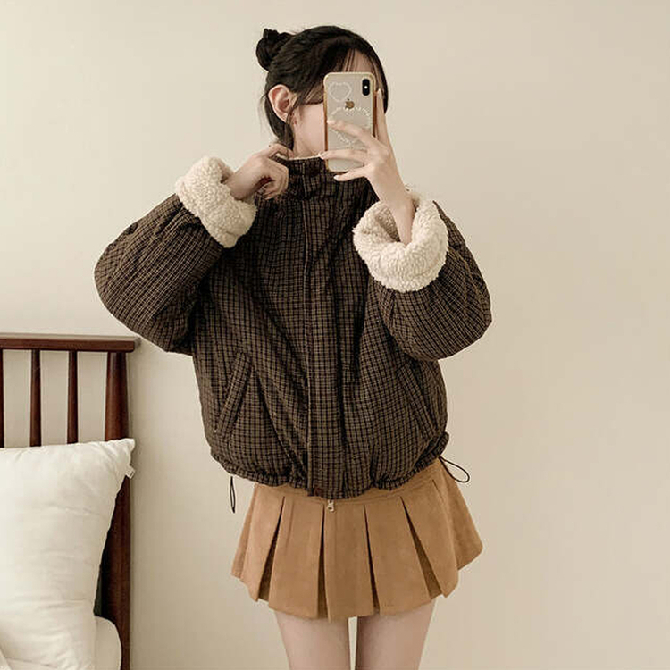 チェックリバーシブルボアウールダウンジャンパー BROWN