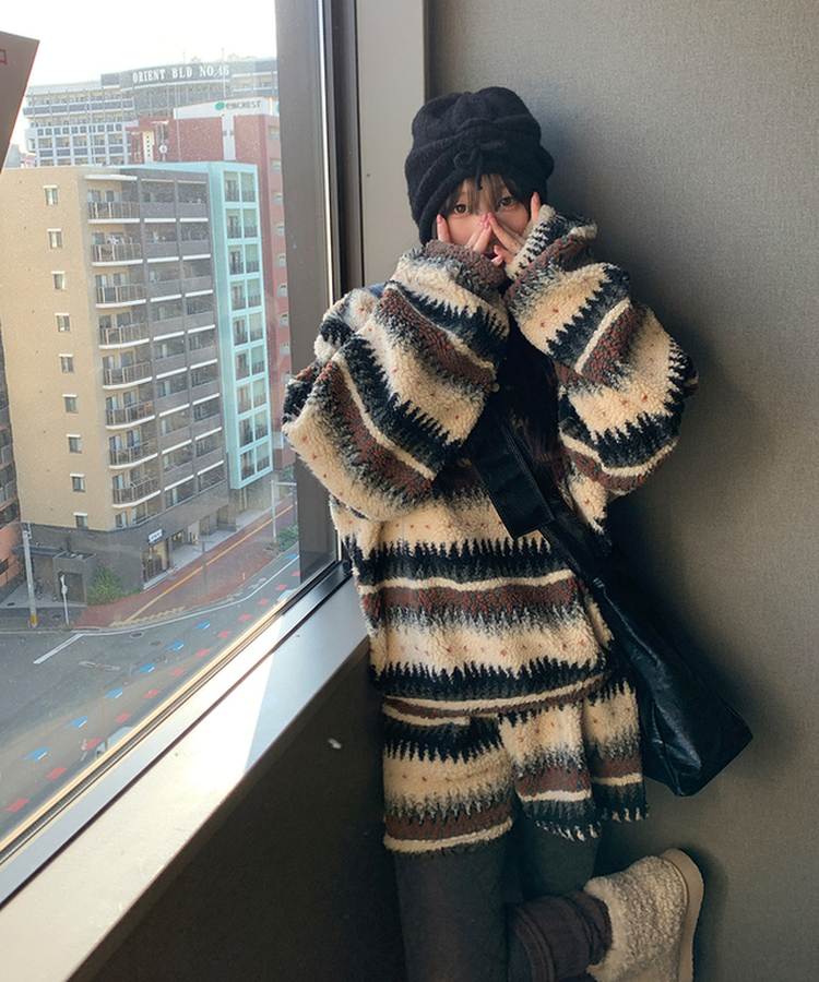 뽀글에스닉반바지 크림