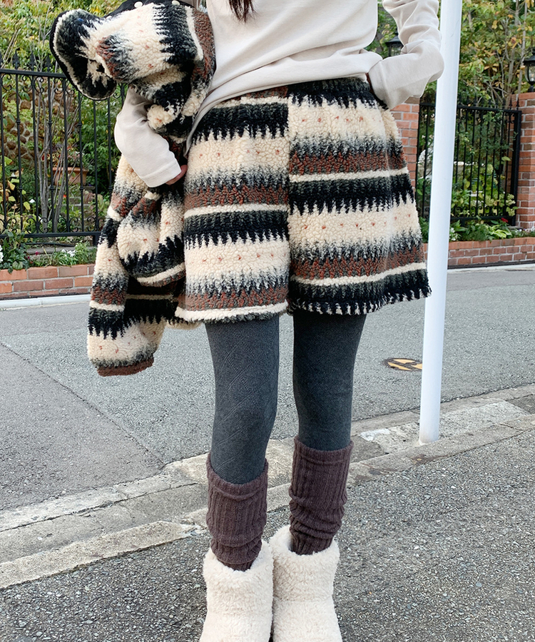 뽀글에스닉반바지 크림