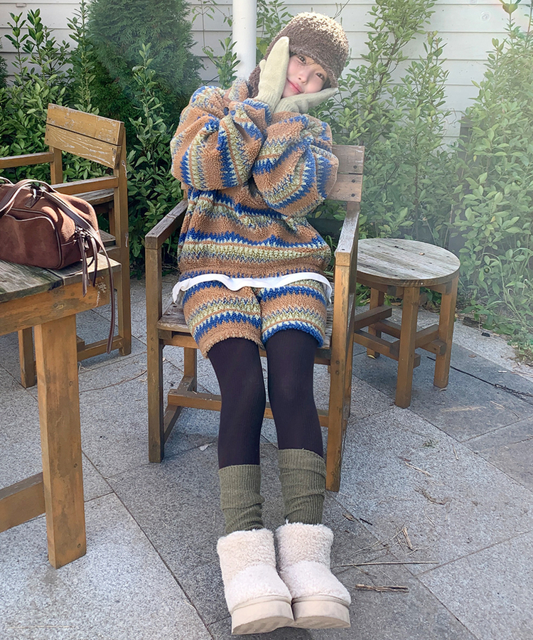 뽀글에스닉반바지 베이지