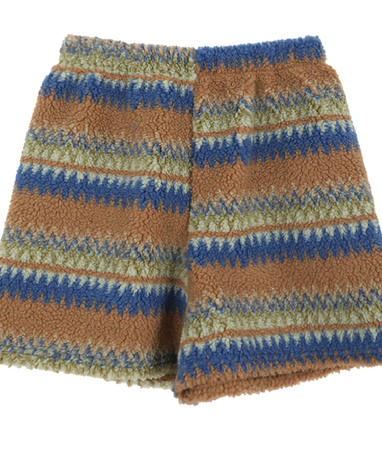 뽀글에스닉반바지