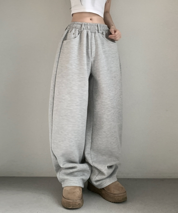 피넛 벨트 오버 일자핏 코튼 기모 롱 트레이닝 팬츠 메란지