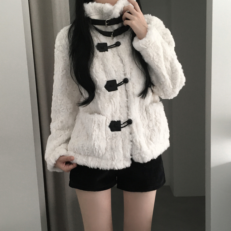 ウールダンブルファーハイネックコート IVORY