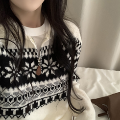 ノルディックハーフジップアップハイネックニット IVORY