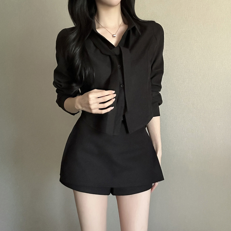 【タイ付き】【起毛】クロップブラウスシャツ BLACK