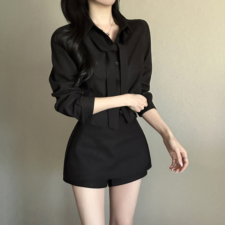 【タイ付き】【起毛】クロップブラウスシャツ BLACK