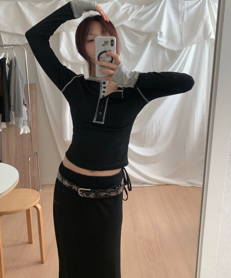 シルバースタッドフラワーバックルベルト BLACK