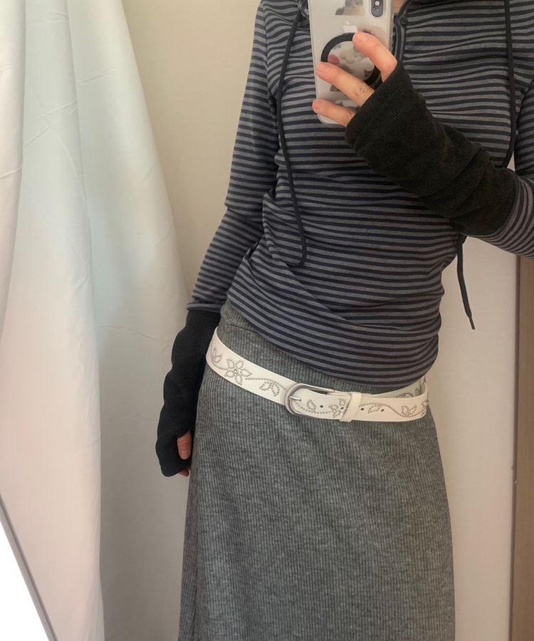 シルバースタッドフラワーバックルベルト IVORY