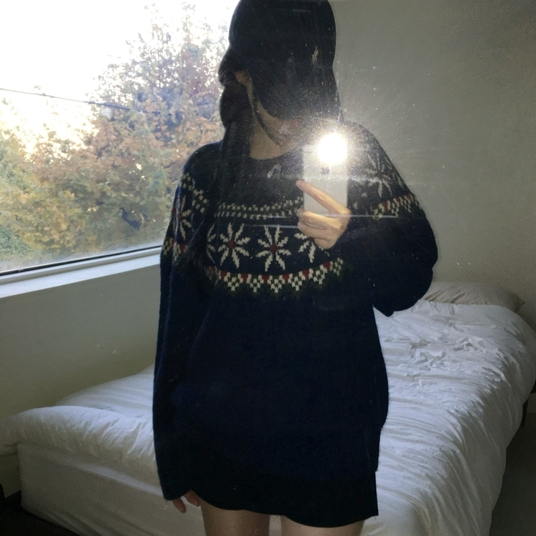 フラワーノルディックニット NAVY