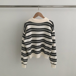 オーバーストライプボタンニット