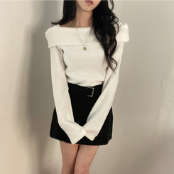 ふんわりオフスクエア長袖Tシャツ IVORY