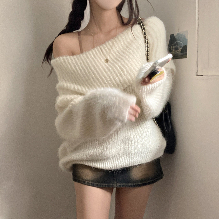 オフルーズフィットアンゴラニット IVORY