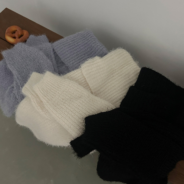 オフルーズフィットアンゴラニット