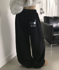 MADE특가 위시 융기모 유니크 엔젤스타 프린팅 사이드 절개 밑단 스트링 롱 와이드 트레이닝 팬츠 블랙