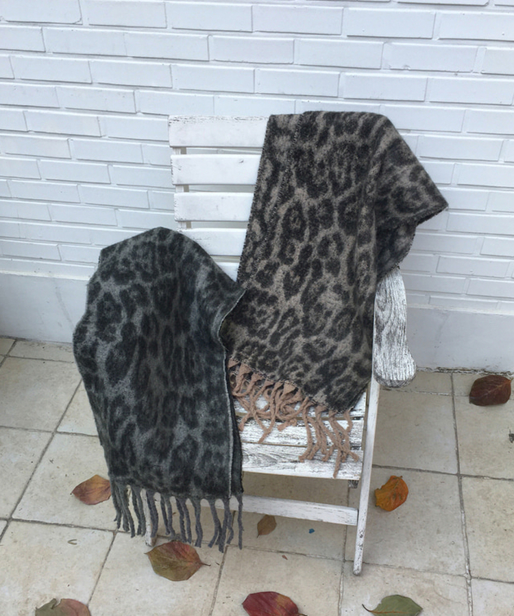 レオパードマフラー