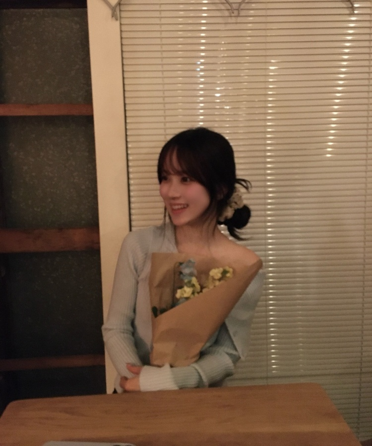 오프숄더 언발 골지 니트 소라