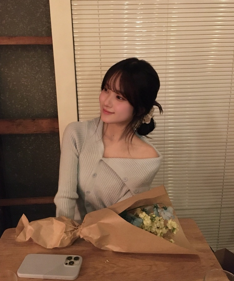 오프숄더 언발 골지 니트 소라