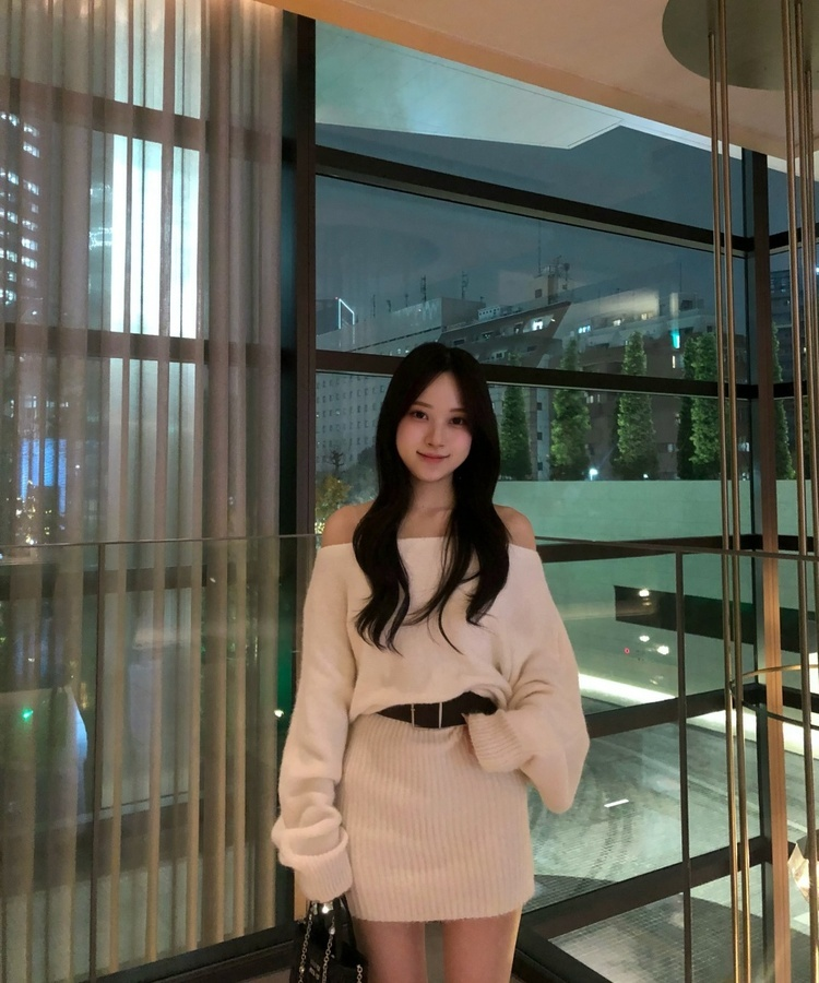 숄더 니트 미니 니트 원피스 벨트포함 아이보리