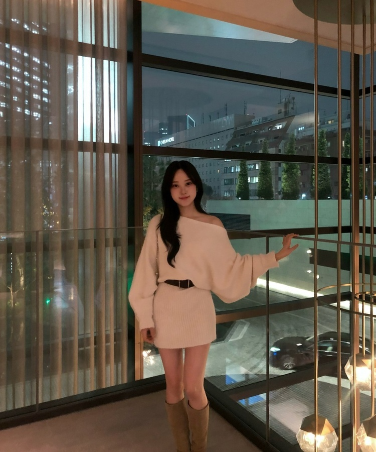 숄더 니트 미니 니트 원피스 벨트포함 아이보리