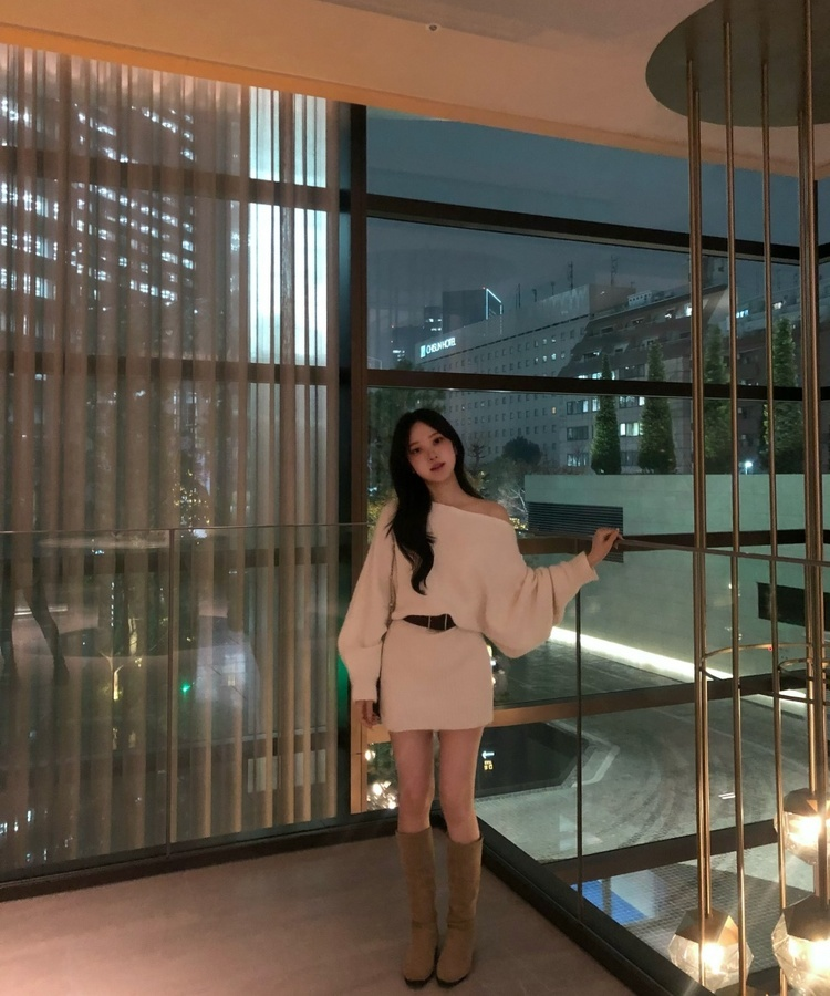 숄더 니트 미니 니트 원피스 벨트포함 아이보리