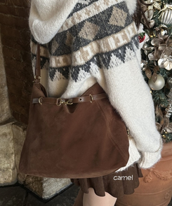 스웨이드 데일리 숄더 크로스백 브라운