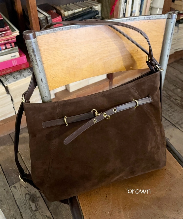 스웨이드 데일리 숄더 크로스백 브라운