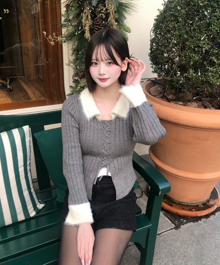 페이크퍼 앙고라 카라 니트 그레이