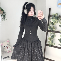 완전 부드러운 낙낙핏 부들부들 레이어드 캉캉 프릴 폴라 긴팔 티셔츠 먹색