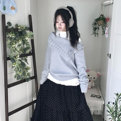 울6 폼폼 플라워 빈티지 레이어드 오프숄더 언발 오버핏 니트  소라