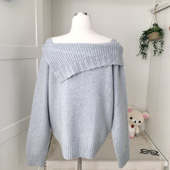 울6 폼폼 플라워 빈티지 레이어드 오프숄더 언발 오버핏 니트