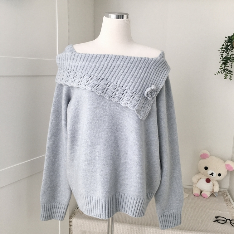 울6 폼폼 플라워 빈티지 레이어드 오프숄더 언발 오버핏 니트