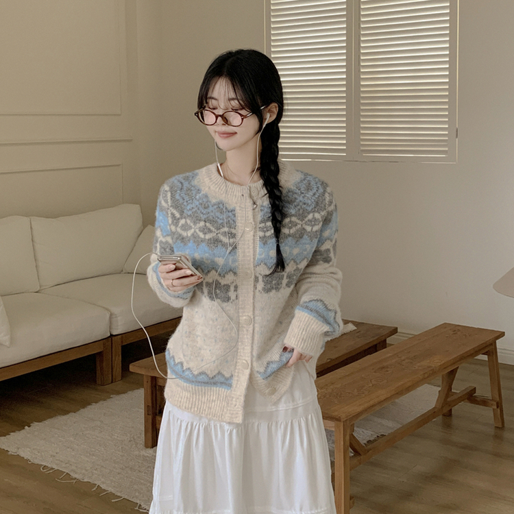 눈꽃 라운드넥 루즈핏 겨울 니트