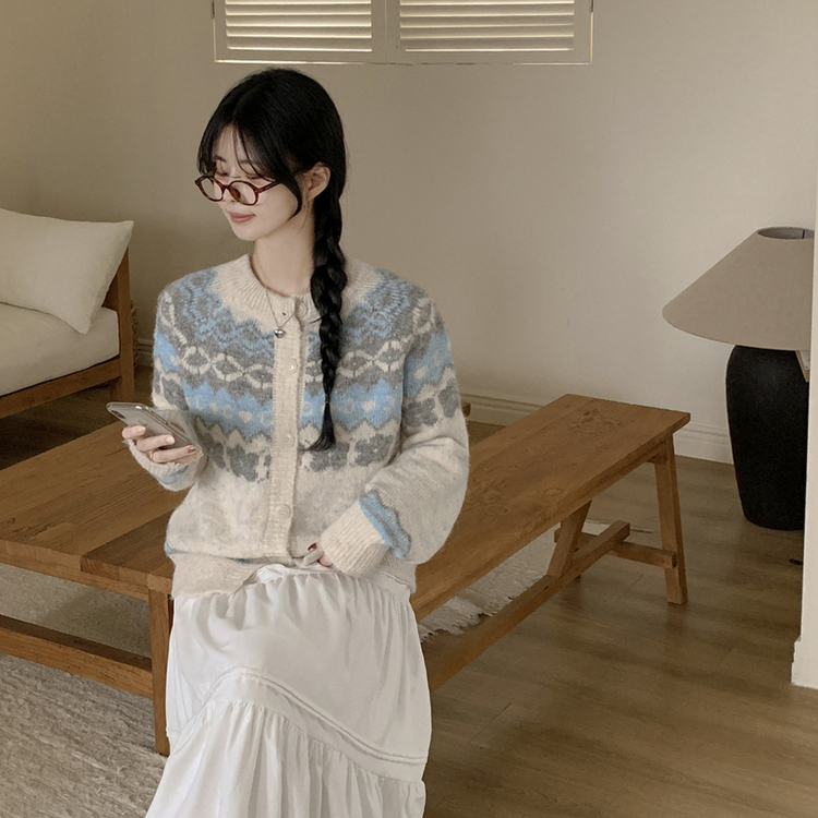 눈꽃 라운드넥 루즈핏 겨울 니트