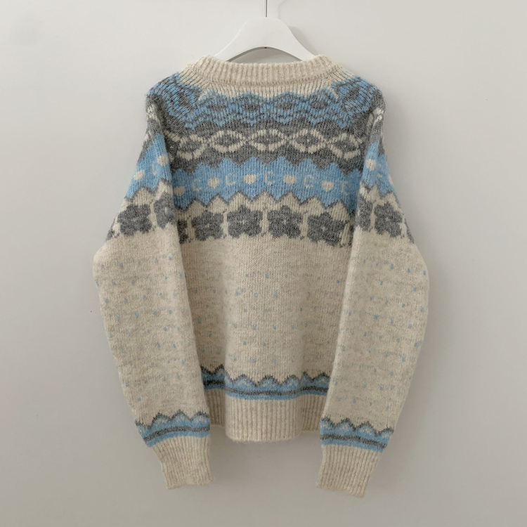 눈꽃 라운드넥 루즈핏 겨울 니트