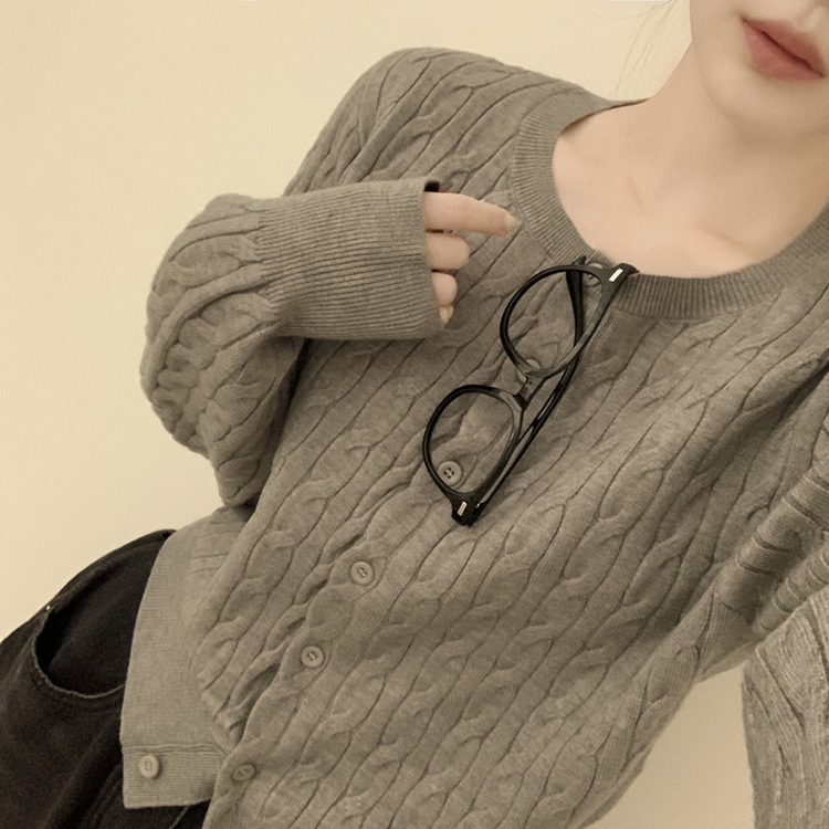 기본가디건 꽈배기 케이블 라운드 세미크롭 겨울 봄 간절기 니트가디건 그레이