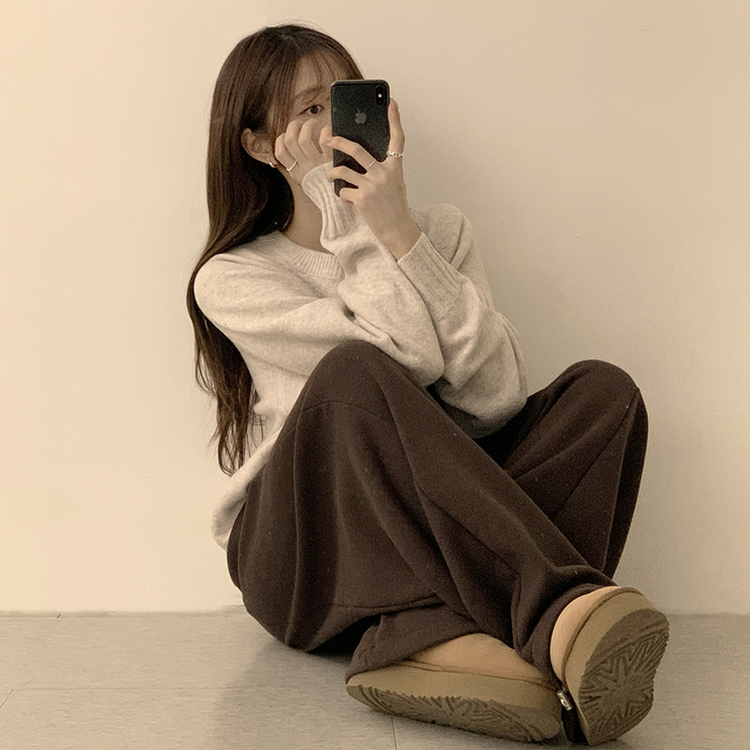 3가지 사이즈 지니 라운드 오버핏 울 겨울 긴팔 니트 베이지