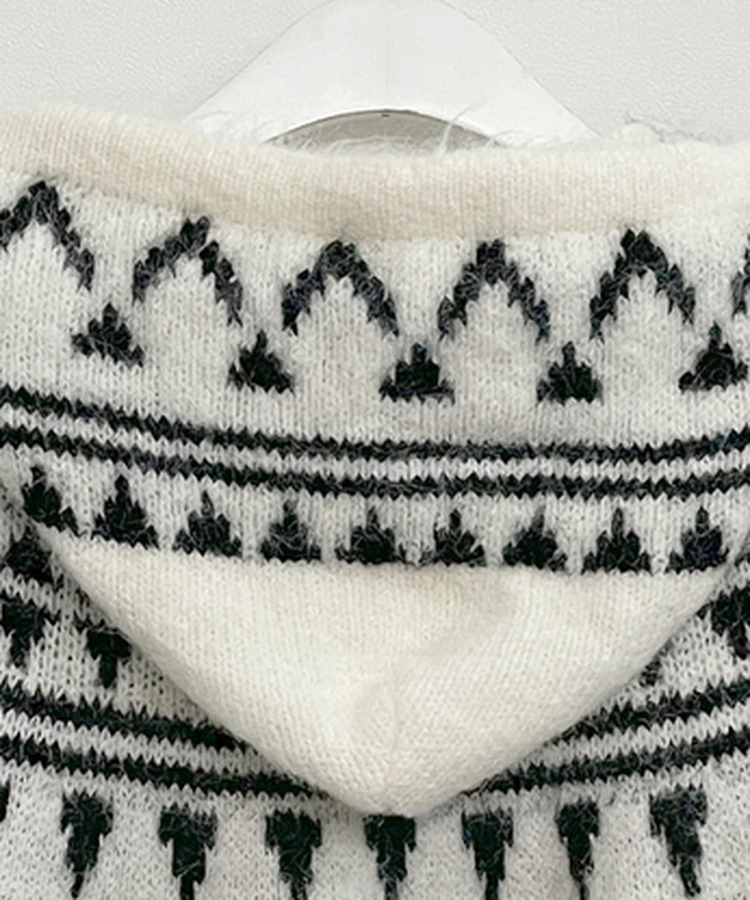 폴딩브이노르딕패턴투웨이박스핏울니트후드집업