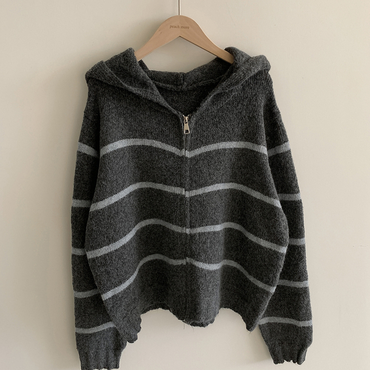 ストライプルーズニットフードジップアップ